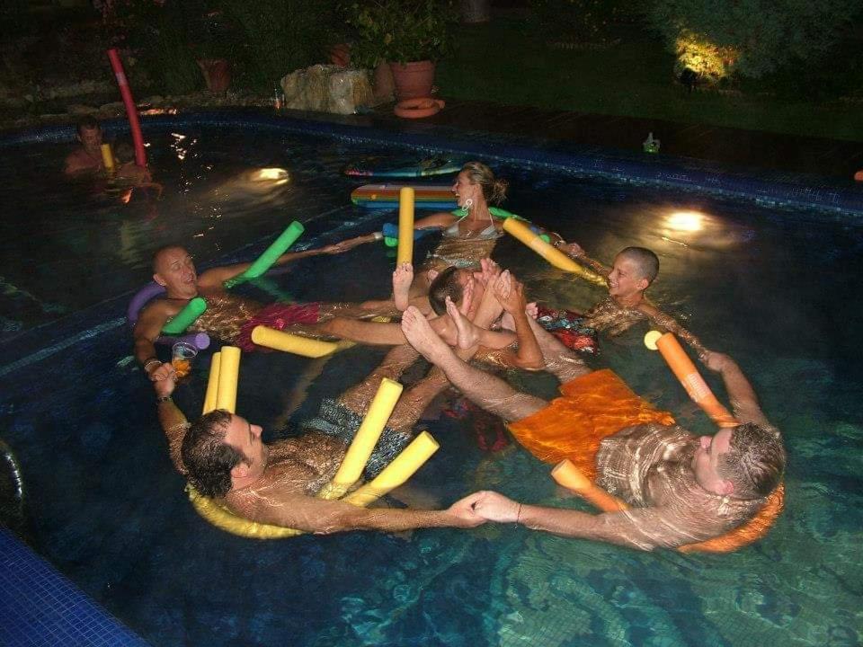 Holiday Vendeghaz Es Szabadidokert Jardanhaza Kültér fotó